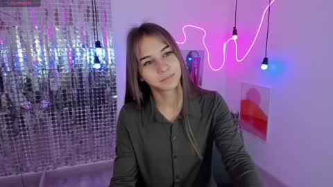 Snapshot of charmbianca chatting on 02.16.25 Bianca online show from 02.16.25