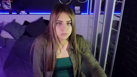 Snapshot of charmbianca chatting on 02.23.25 Bianca online show from 02.23.25