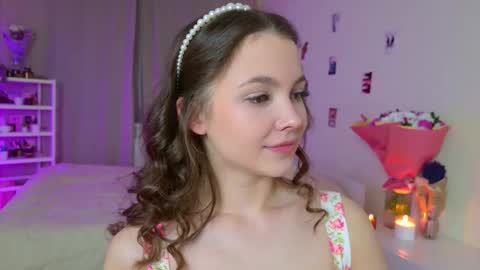 Snapshot of charming_bliss chatting on 10.16.25 Kaylee online show from 10.16.25