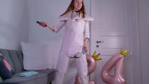 Ruru online show from 03.14.26