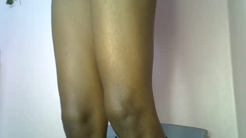 Snapshot of charmingdime chatting on 05.14.26 charmingdime online show from 05.14.26