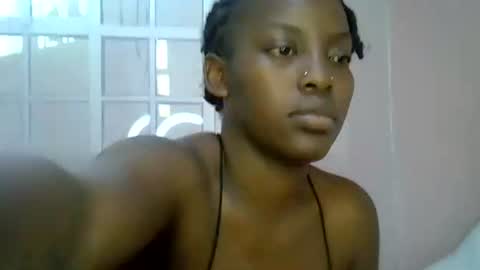 Snapshot of charmingdime chatting on 06.15.26 charmingdime online show from 06.15.26