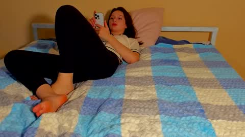 katie online show from 10.25.25