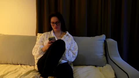 Snapshot of charmingkatie chatting on 02.05.26 katie online show from 02.05.26