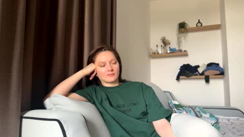 Snapshot of charmingkatie chatting on 02.16.26 katie online show from 02.16.26