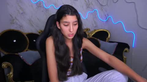 SweetMoco online show from 02.10.25