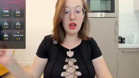 Snapshot of charmygrace chatting on 06.14.26 Grace online show from 06.14.26