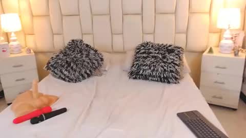 Snapshot of charonstom chatting on 03.08.25 Charon Stom online show from 03.08.25