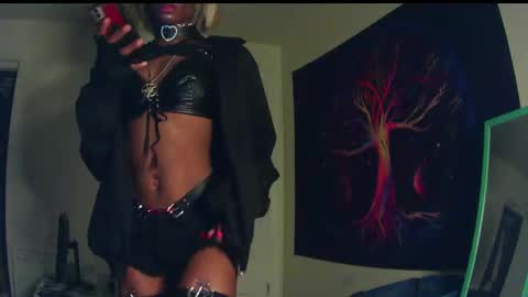 Miss Chocolate online show from 12.24.24