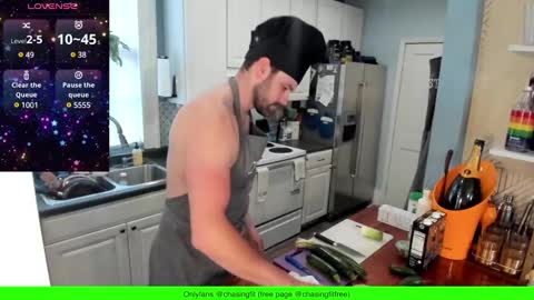 Snapshot of chasemason20 chatting on 03.07.25 Onlyfans chasingfit Instagram the arguer Twitter chasingfitOF online show from 03.07.25