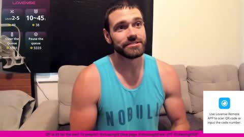 Snapshot of chasemason20 chatting on 10.03.25 Onlyfans chasingfit Instagram the arguer Twitter chasingfitOF online show from 10.03.25