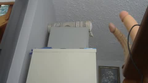 Snapshot of chaturbatordeluxe chatting on 12.27.24 chaturbatordeluxe online show from 12.27.24