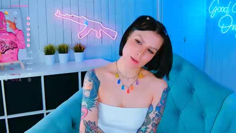 Miss Harmony online show from 10.22.25