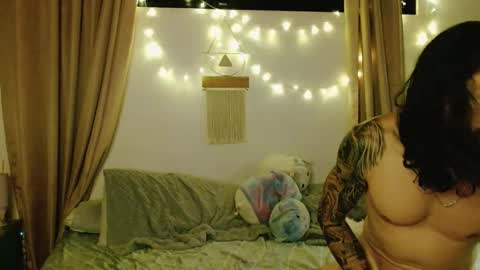 Snapshot of chaykneadscookie chatting on 03.27.26 Cookie Chay online show from 03.27.26