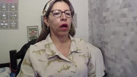 Snapshot of chayla_ruiz chatting on 09.15.25 CHAYLA VICTORIA RUIZ online show from 09.15.25