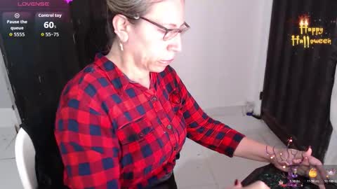 Snapshot of chayla_ruiz chatting on 11.05.25 CHAYLA VICTORIA RUIZ online show from 11.05.25