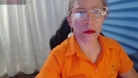 CHAYLA VICTORIA RUIZ  online show from 04.09.26