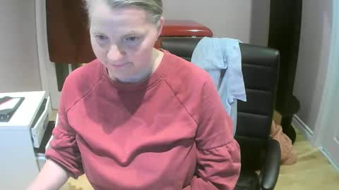 chealsiek online show from 10.05.25