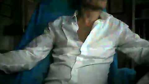 Snapshot of cheekycharm chatting on 09.30.25 cheekycharm online show from 09.30.25