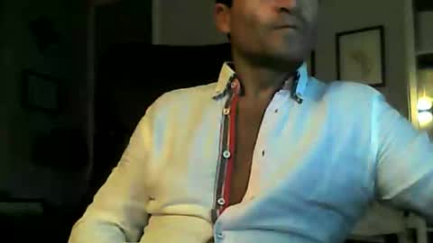 Snapshot of cheekycharm chatting on 10.24.25 cheekycharm online show from 10.24.25