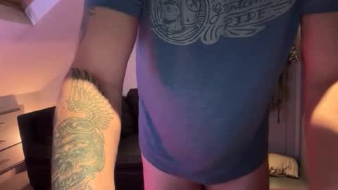 Cheekylondon online show from 11.25.25