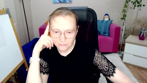 cheerful_madam1 online show from 04.26.26