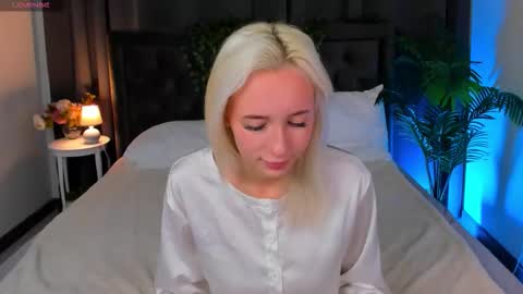 cheezy_cream online show from 12.03.25