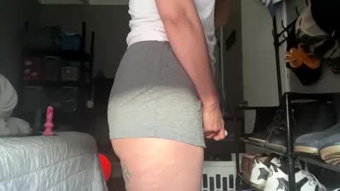 Snapshot of chelarose chatting on 03.06.26 chelarose online show from 03.06.26