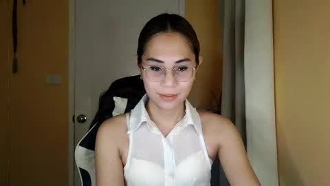 chelly4u69 online show from 03.25.26