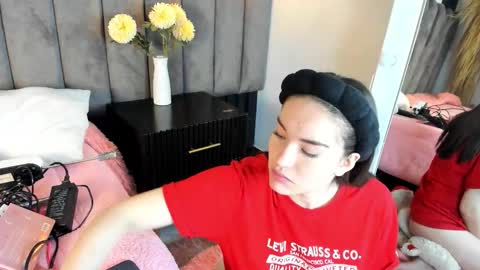 Snapshot of chelsea_bolton_ chatting on 11.04.25 chelsea_bolton_ online show from 11.04.25