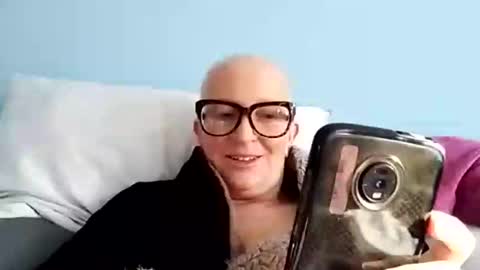 Snapshot of chelseasentra1 chatting on 10.28.25 Chelsea online show from 10.28.25