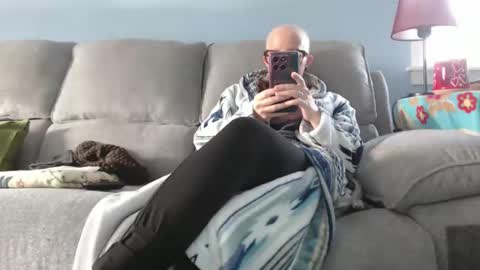 Snapshot of chelseasentra1 chatting on 11.28.25 Chelsea online show from 11.28.25