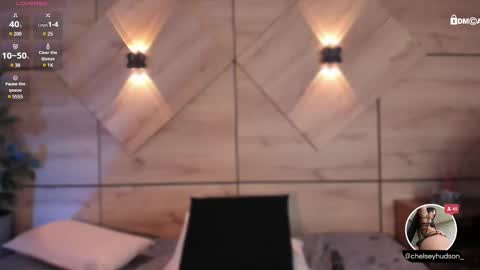 Snapshot of chelsey_hudson chatting on 02.14.25 chelsey_hudson online show from 02.14.25