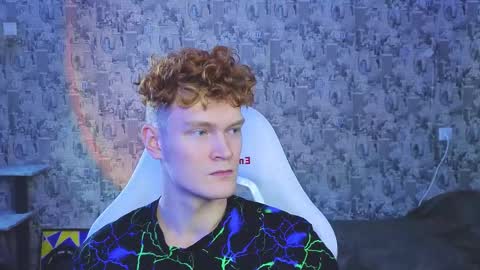 Snapshot of chem1ko chatting on 02.19.25 LUCASRYANPVT IS OPEN online show from 02.19.25