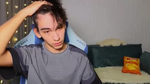 Snapshot of chem1ko chatting on 09.25.25 LUCASRYANPVT IS OPEN online show from 09.25.25