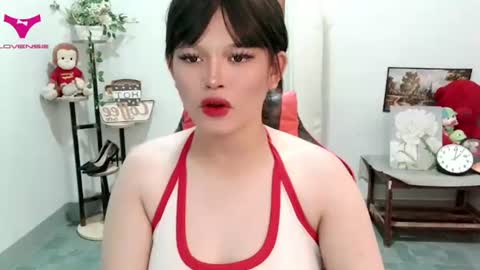 Snapshot of chennybbgirl chatting on 02.01.26 chenny online show from 02.01.26