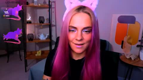 Snapshot of cherrie_sherry chatting on 03.13.26 Sherry online show from 03.13.26