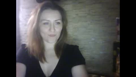 Snapshot of cherry04383 chatting on 01.25.25 cherry04383 online show from 01.25.25
