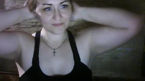 Snapshot of cherry04383 chatting on 08.04.26 cherry04383 online show from 08.04.26