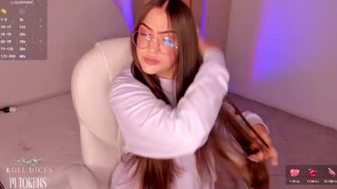 Snapshot of cherry_blond_ chatting on 02.20.25 Cherry online show from 02.20.25