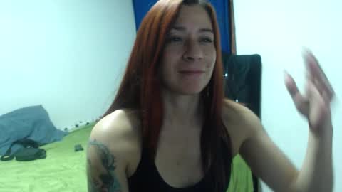 Snapshot of cherry_cam30 chatting on 02.12.25 cherry aleja online show from 02.12.25