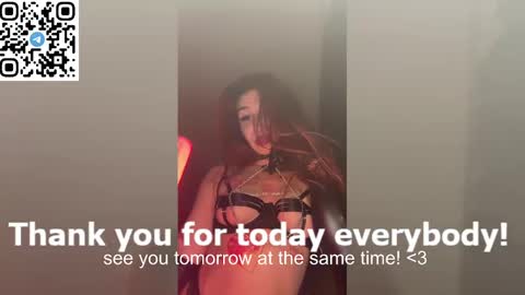 Snapshot of cherry_pie_88 chatting on 02.16.25 Vanessa Ray STREAMING TIME everyday of the week - German time. except Saturday online show from 02.16.25