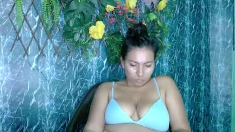 Snapshot of cherry_provocation chatting on 10.02.25 cherry online show from 10.02.25