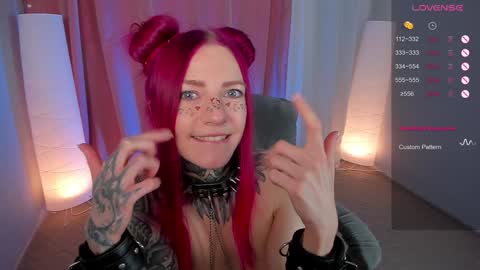 Roxy online show from 01.24.25