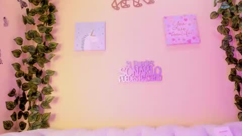 Snapshot of cherry_sussan chatting on 12.13.24 Sussan Cherry online show from 12.13.24