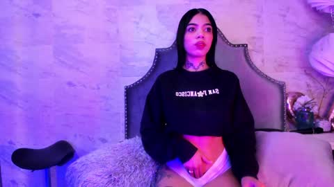 Snapshot of cherry_sussan chatting on 01.11.25 Sussan Cherry online show from 01.11.25