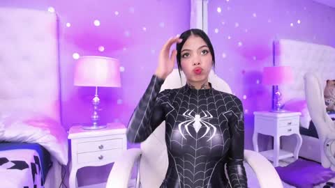 Snapshot of cherry_sussan chatting on 01.22.25 Sussan Cherry online show from 01.22.25