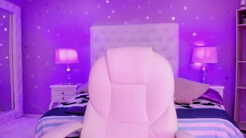 Snapshot of cherry_sussan chatting on 01.25.25 Sussan Cherry online show from 01.25.25