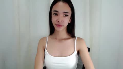 Snapshot of cherryash chatting on 09.17.25 ashli online show from 09.17.25