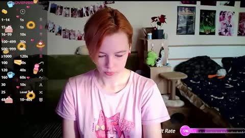 Snapshot of cherrybaby_0 chatting on 01.21.25 cherrybaby_0 online show from 01.21.25